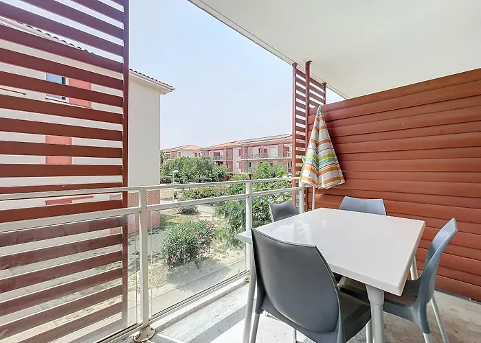 3304-T3 Dans Une Residence Avec Piscine