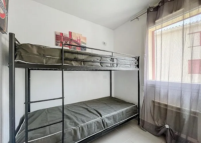 3304-T3 Dans Une Residence Avec Piscine